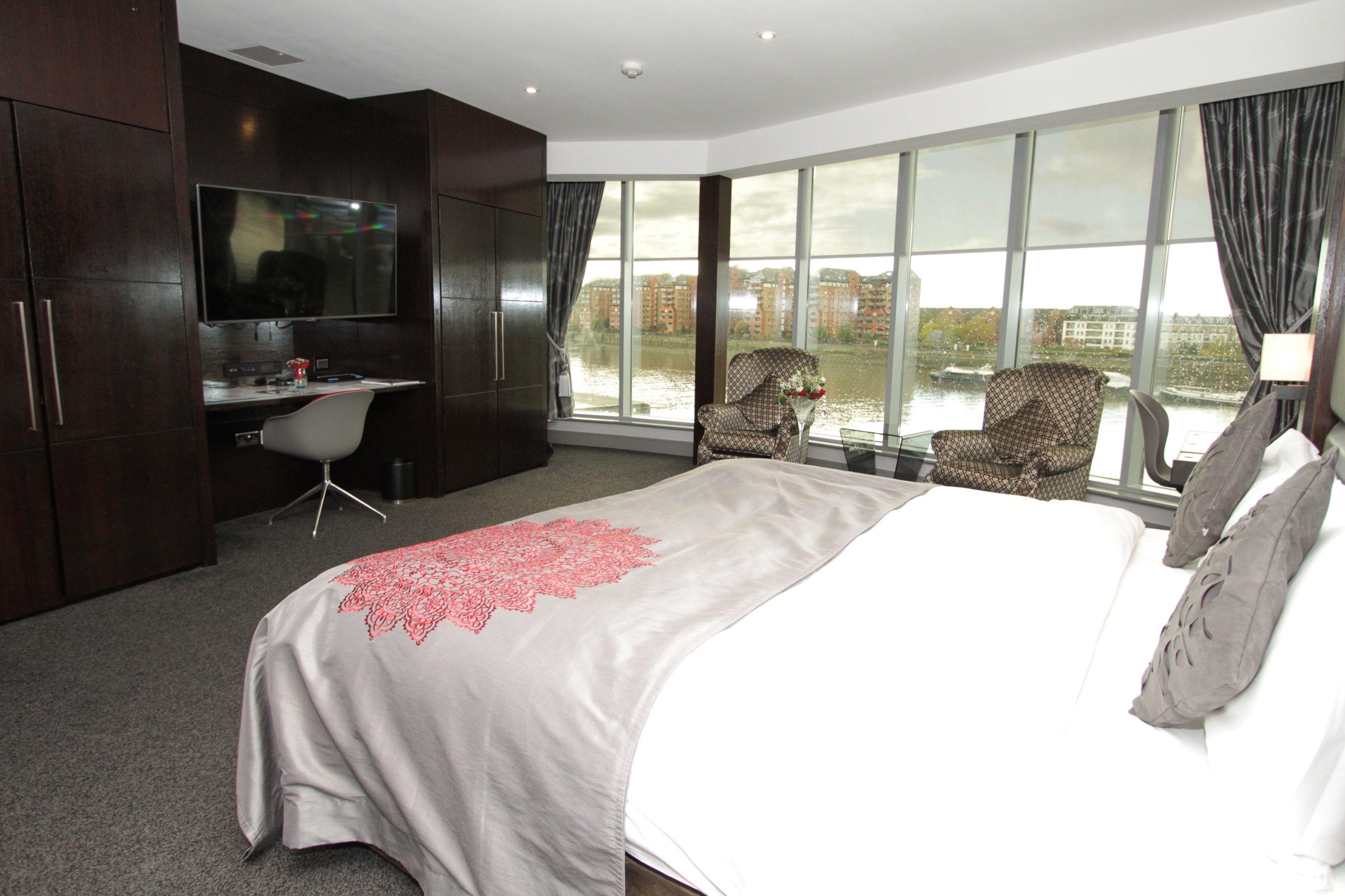 Emperor Suite