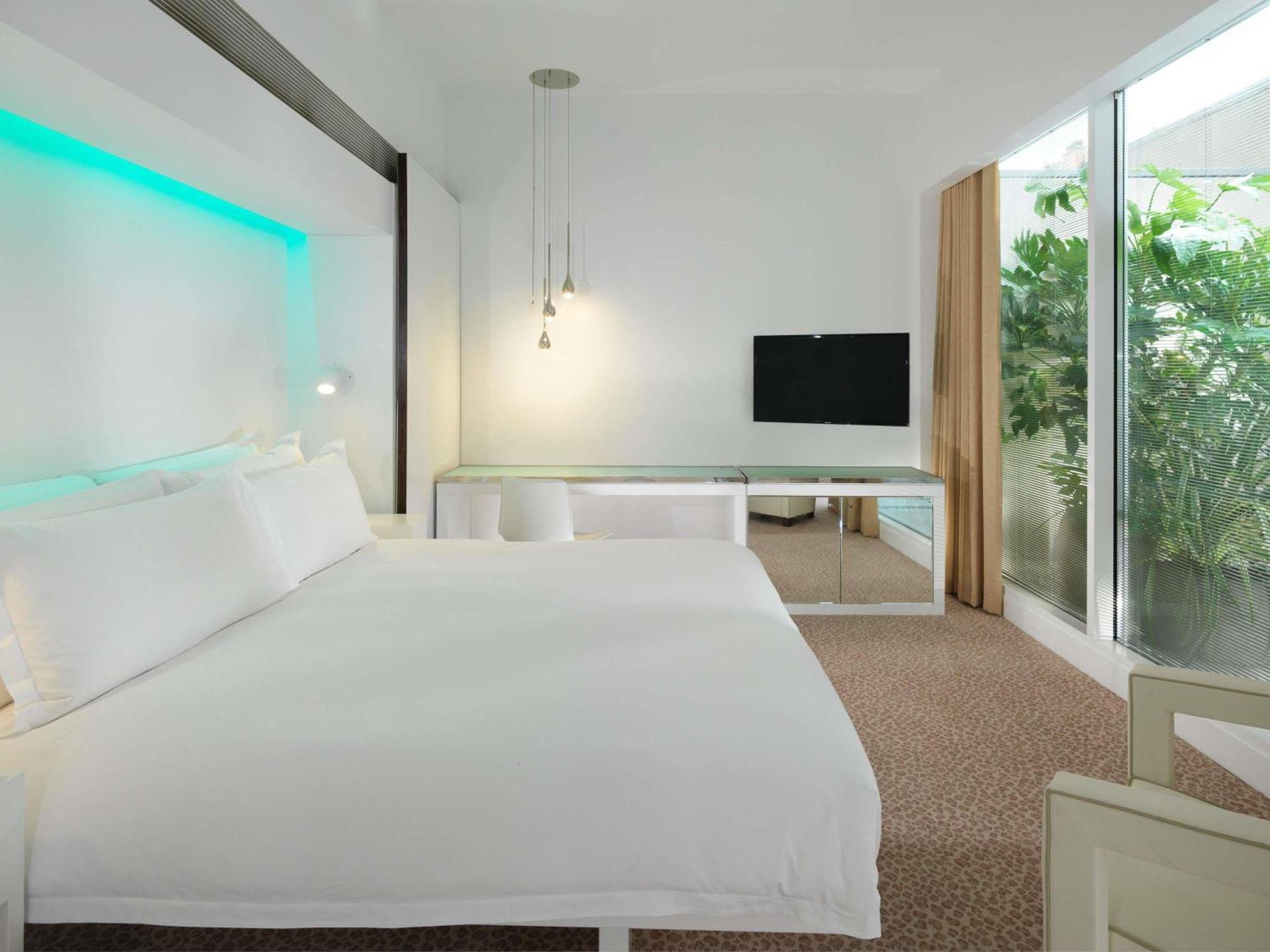 Quarto Deluxe com Vista Jardim