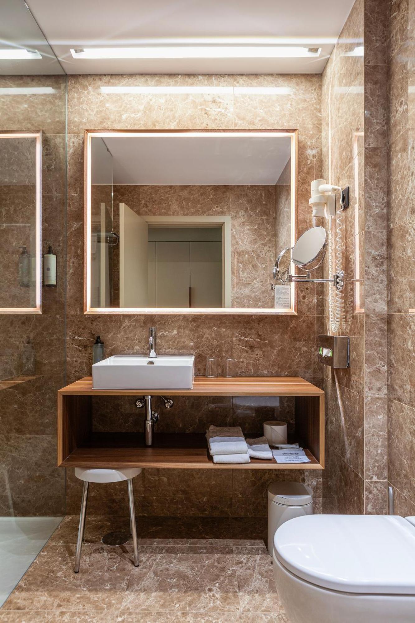 Double Room with Extra Bed,1716971440:JPEG