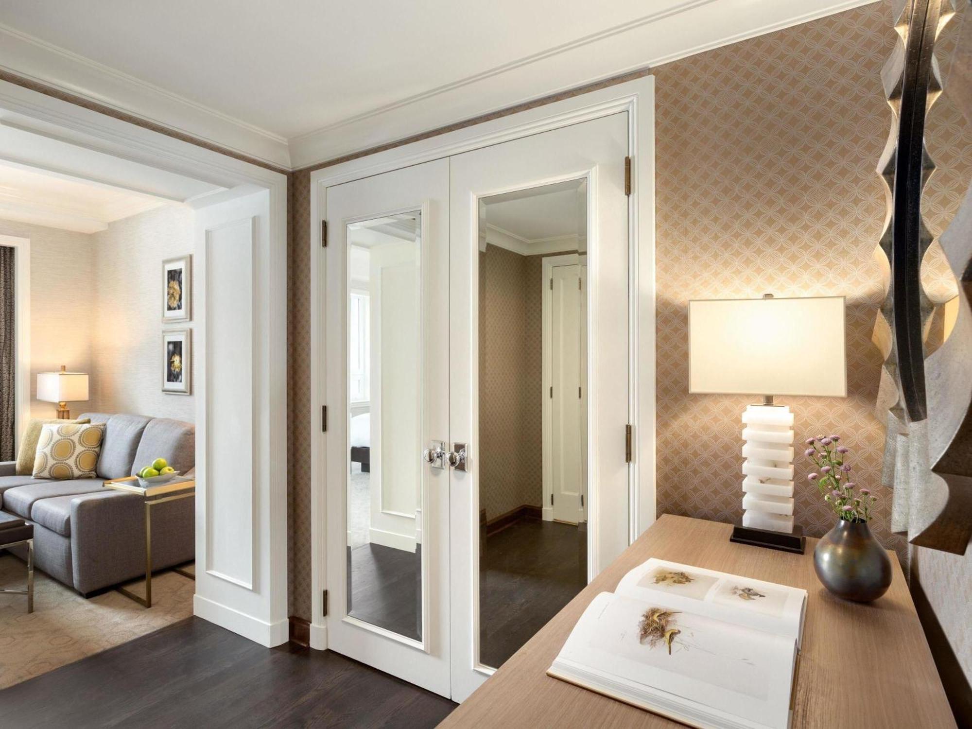 Suite Junior Fairmont Gold con vistas al lago