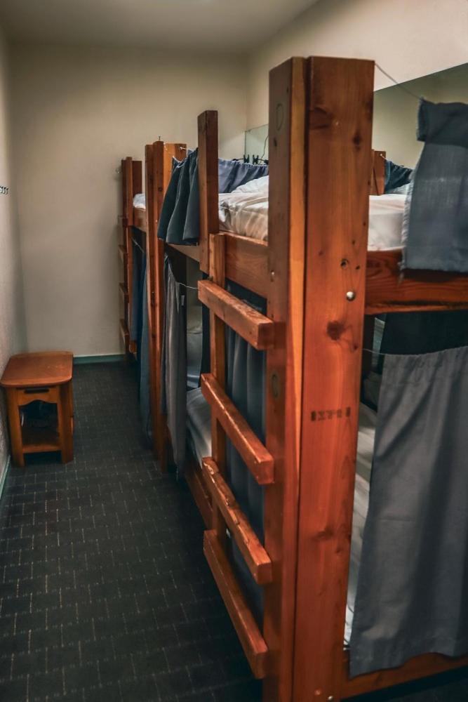Bed 4-Bed Mixed Dormitory Room