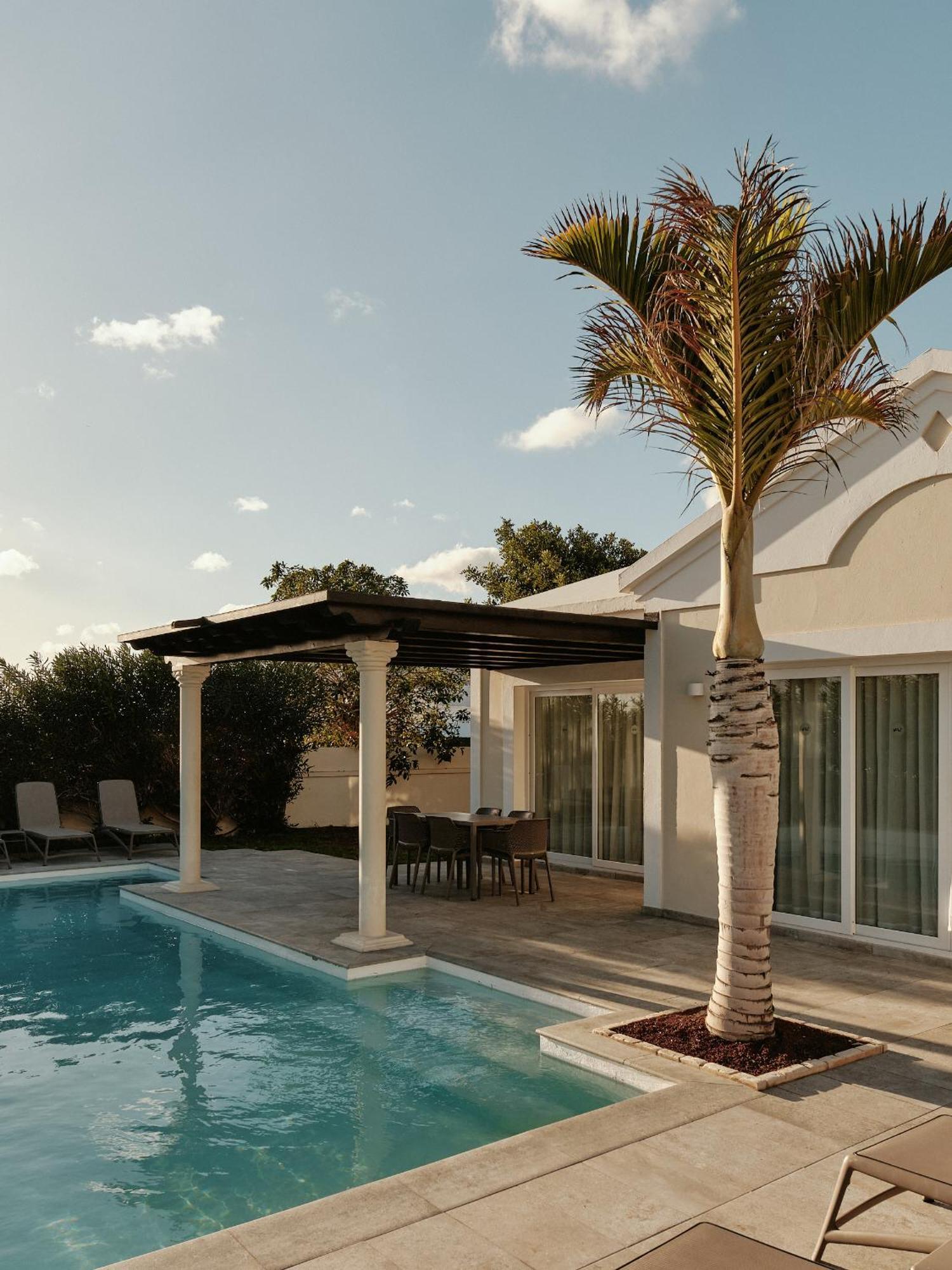 Three-Bedroom Villa Private Pool