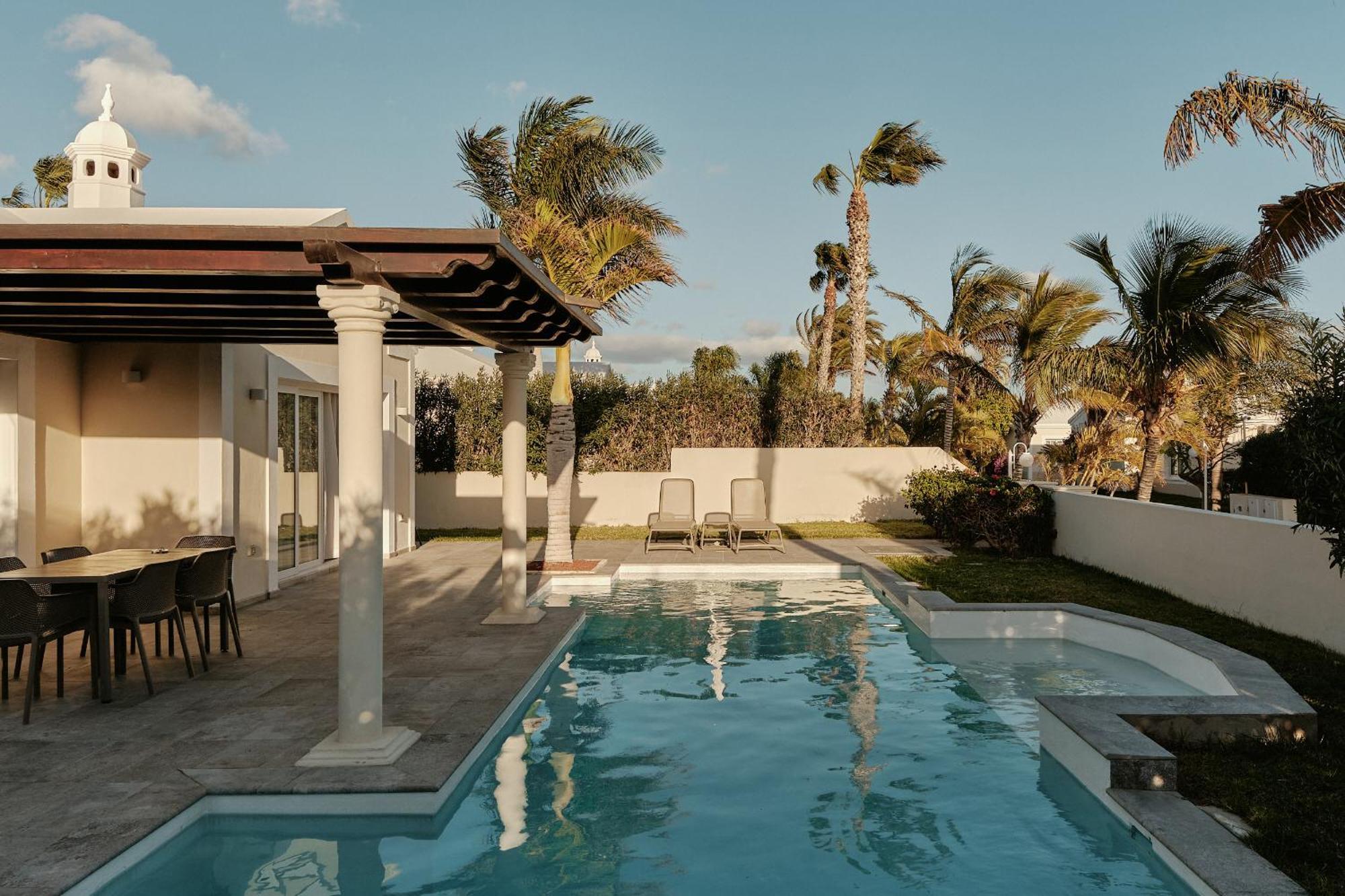 Three-Bedroom Villa Private Pool