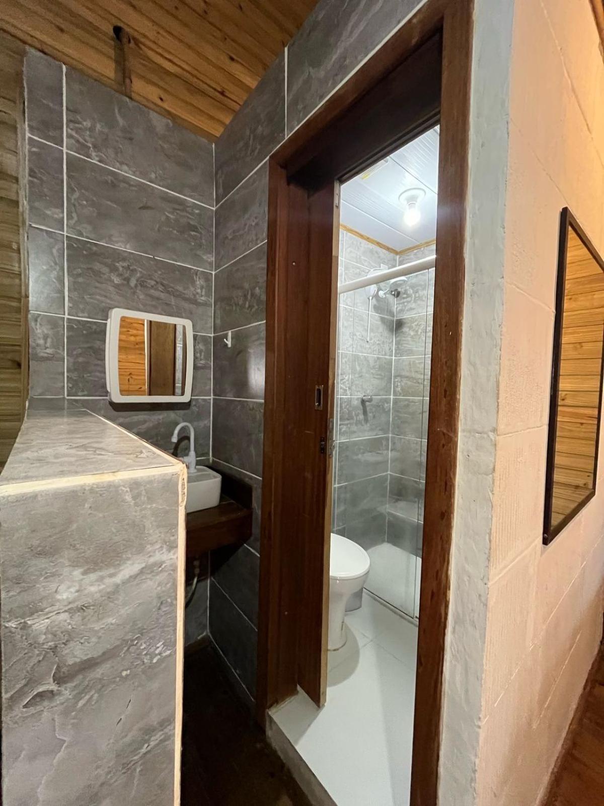 Double or Twin Room Private Bathroom