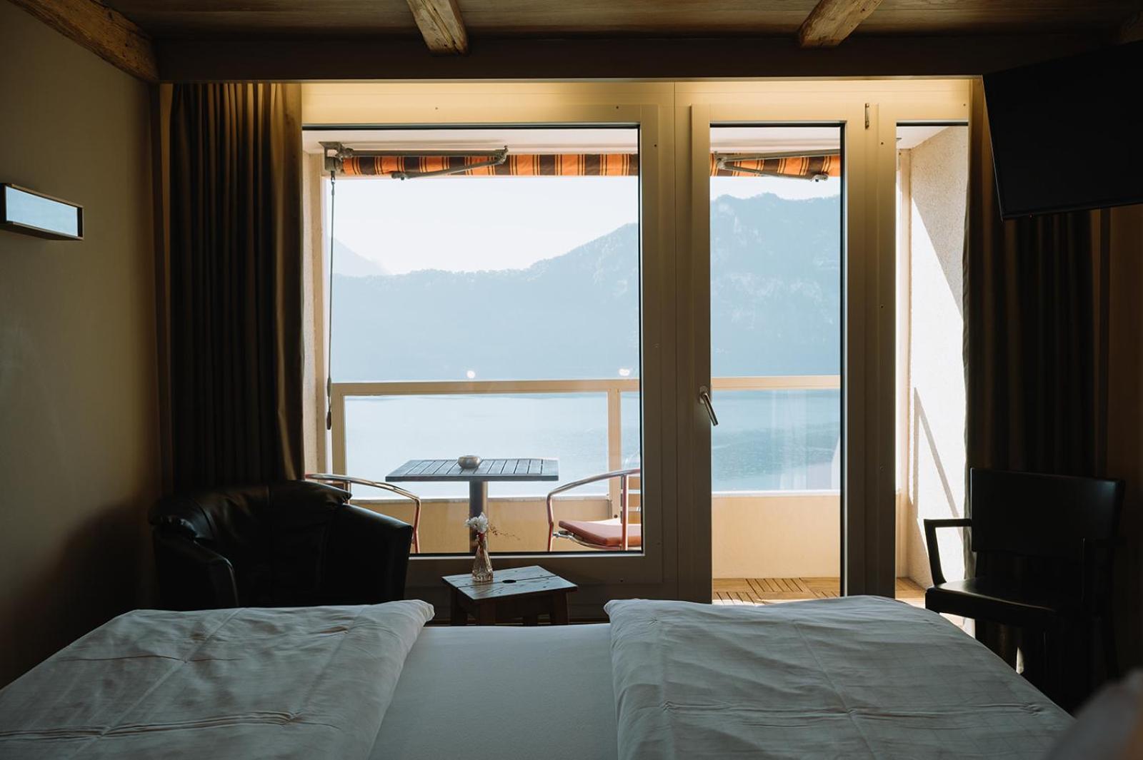 Premium Tweepersoonskamer met Balkon en Uitzicht op het Meer