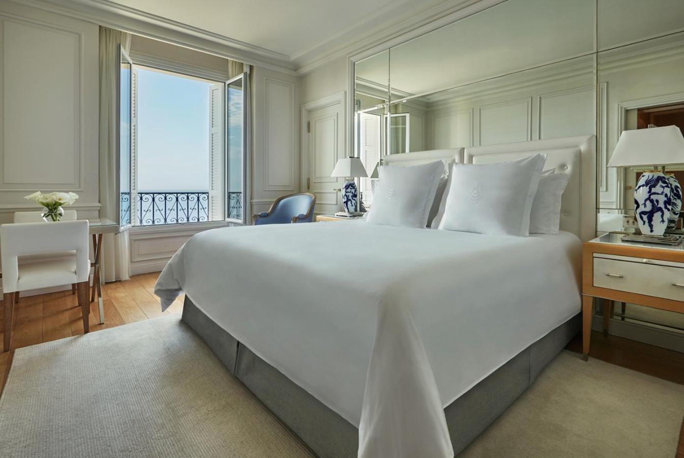 Palace Sea View Room - King bed,1742757204:JPEG