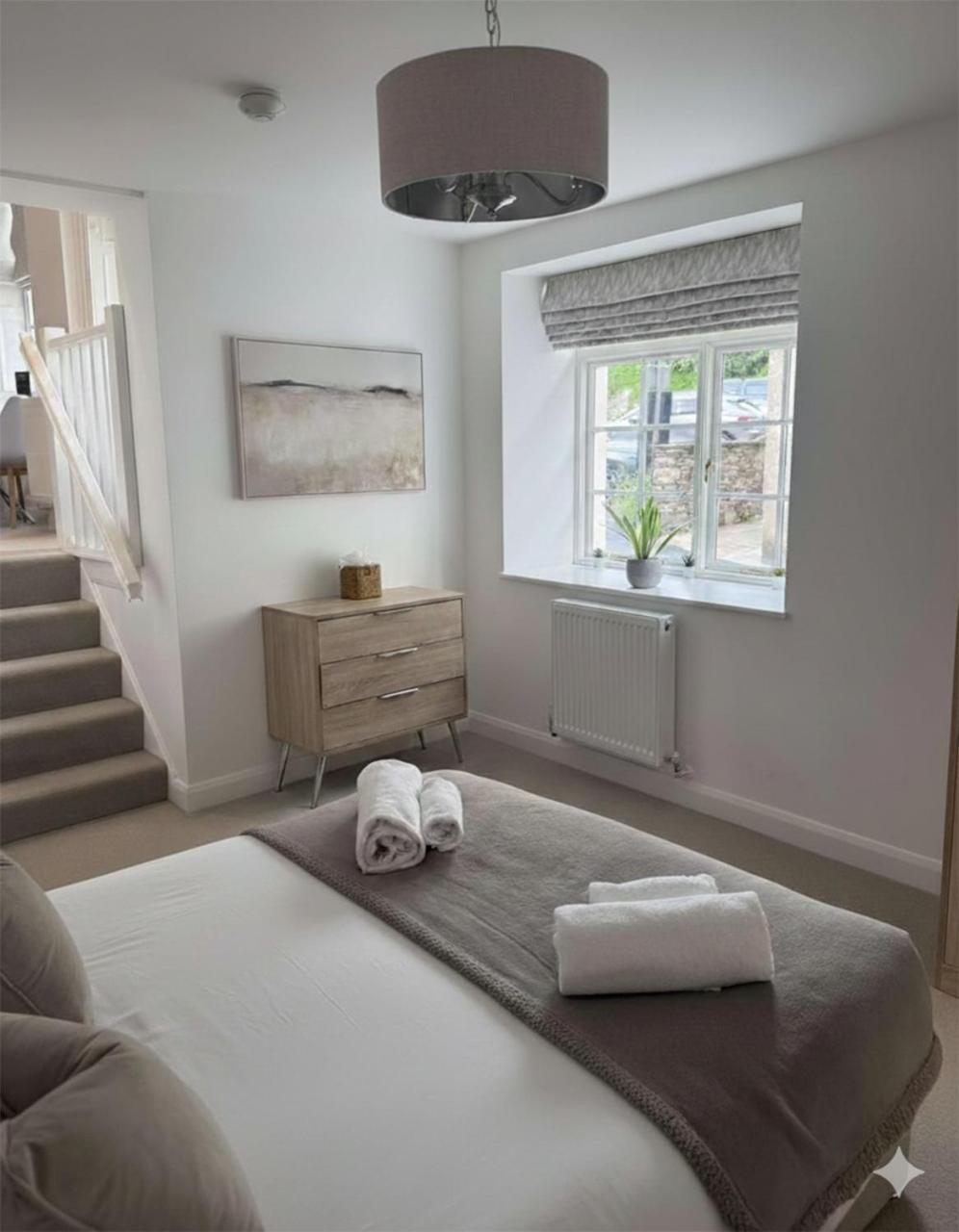 Deluxe Double Pet-Friendly Room