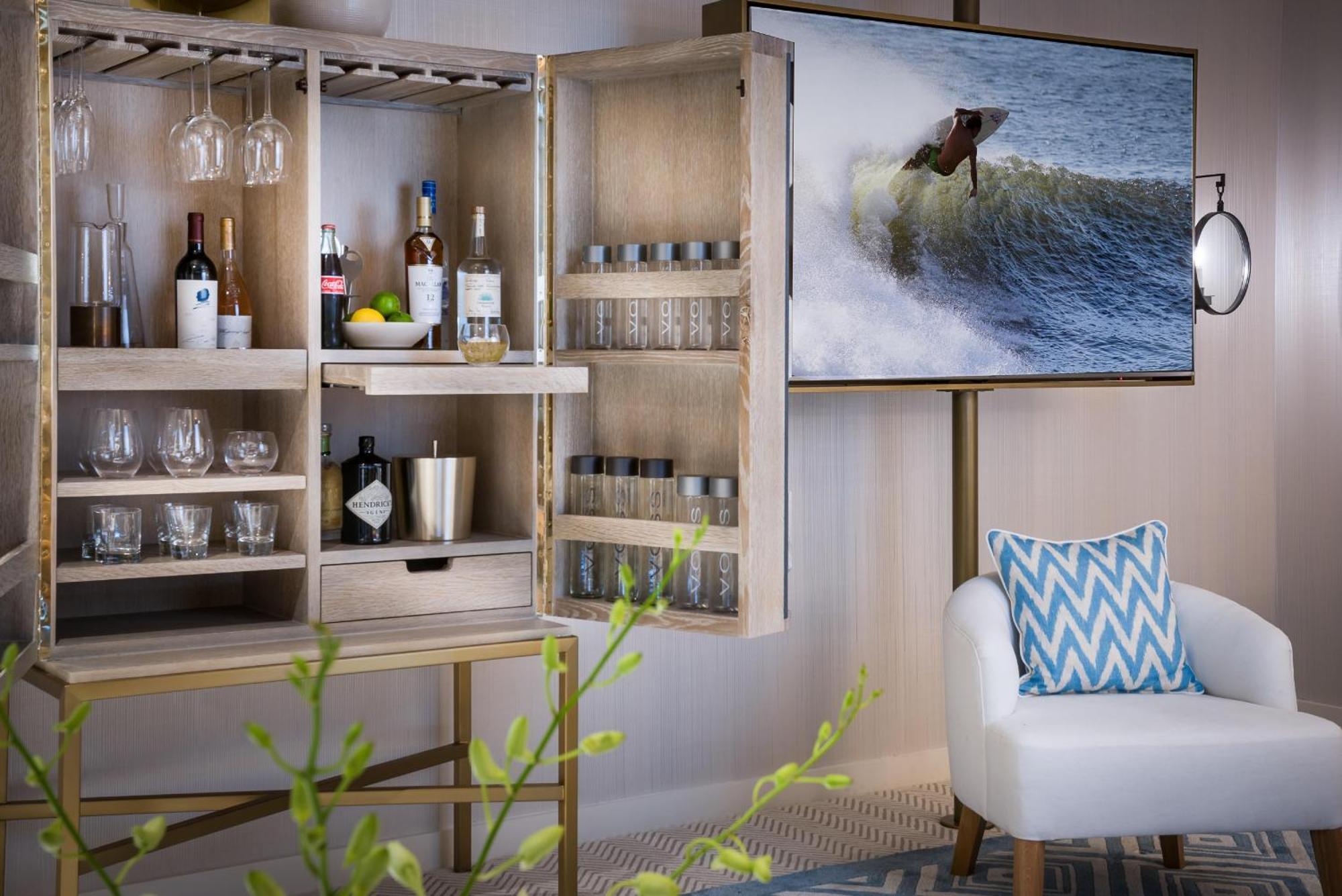 Oceanfront Signature Suite,1758279365:JPEG