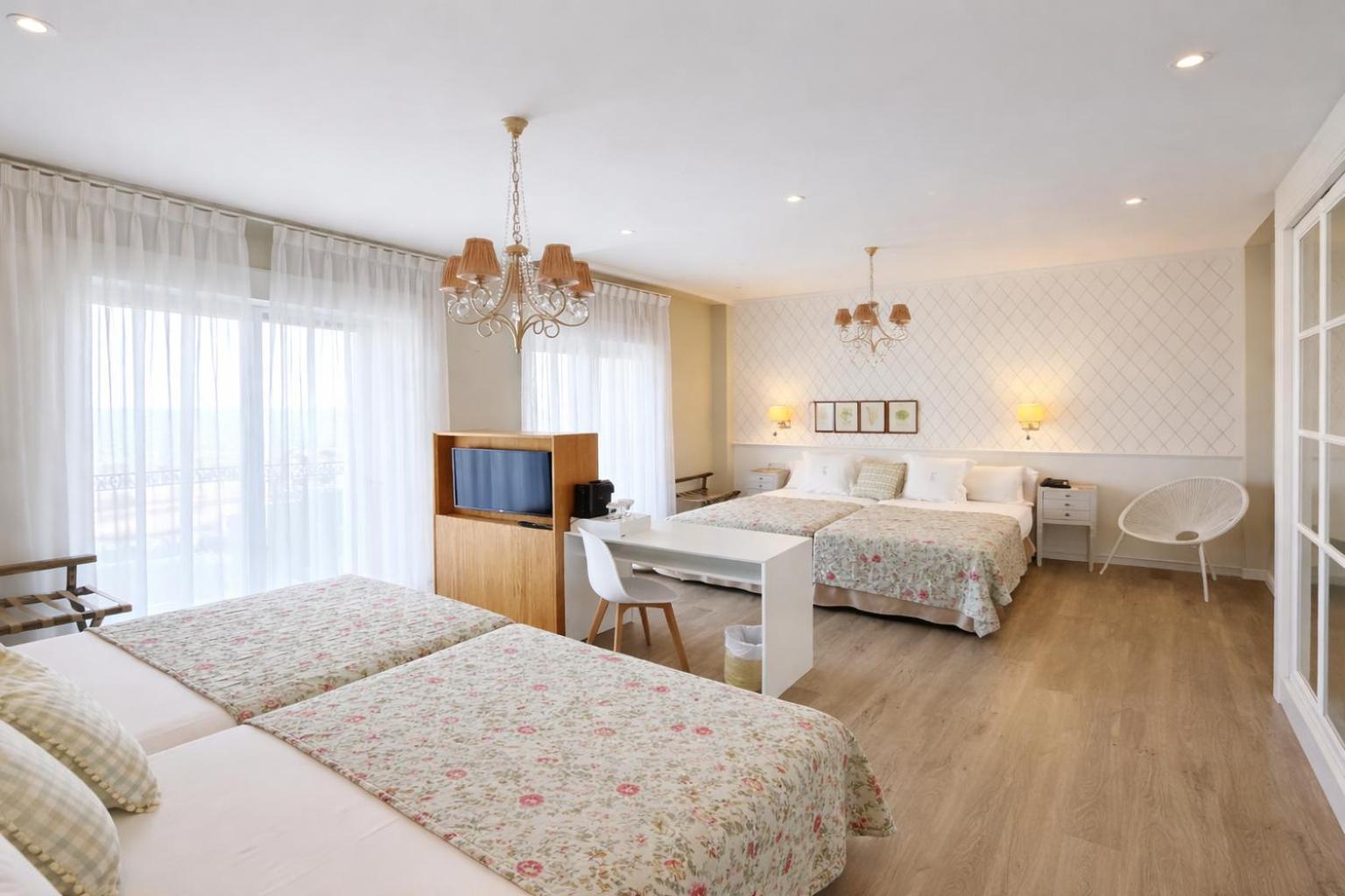 Habitación Familiar con vistas al mar