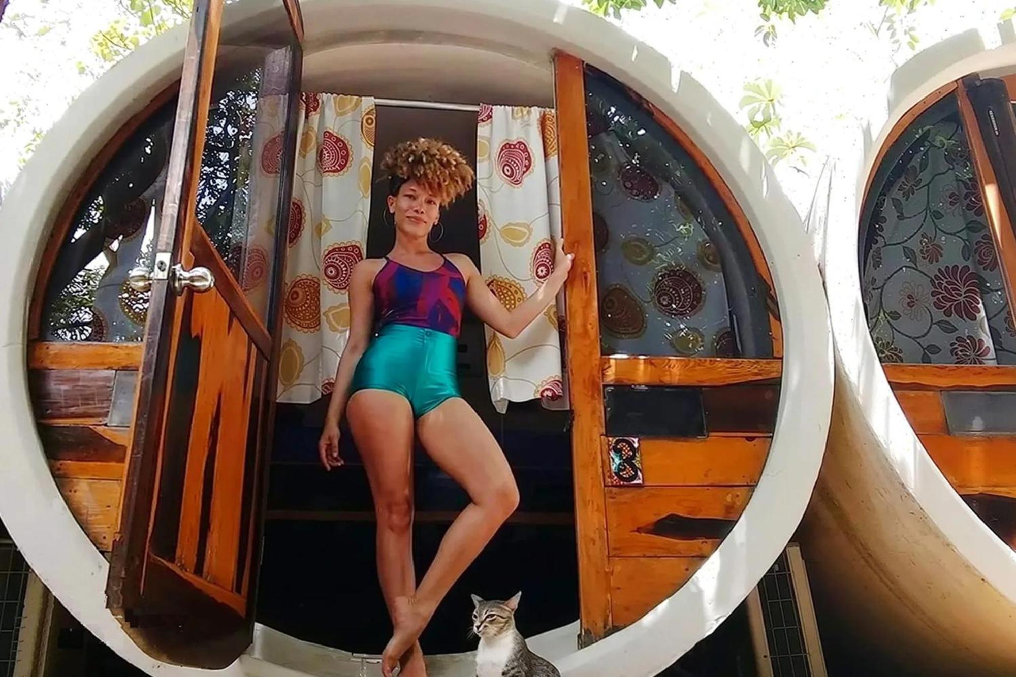 Tube Double Room