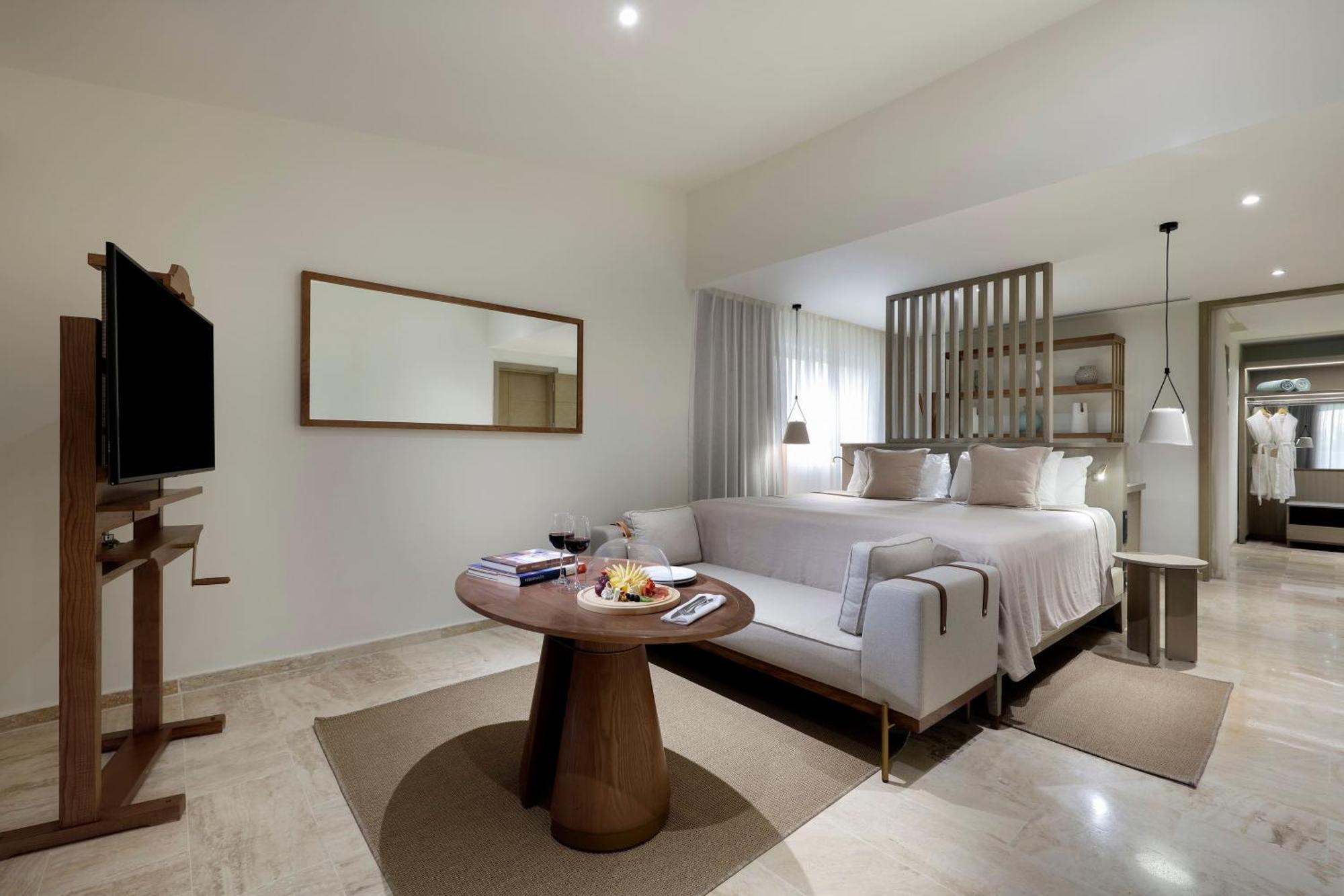 Junior Suite Deluxe,1758534557:JPEG