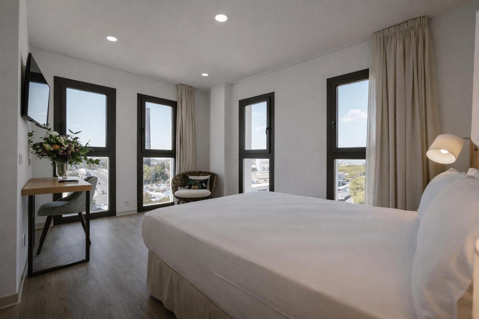 Double Room View,1758919237:JPEG