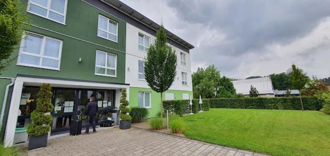 Doppelzimmer mit Terrasse