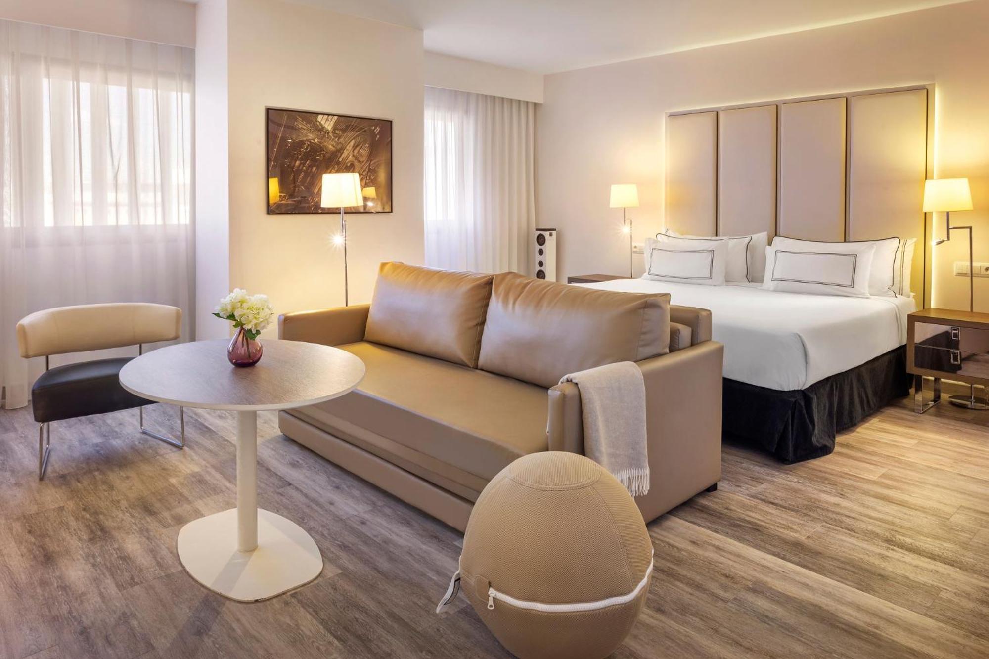 The Level Junior Suite,1765799155:JPEG