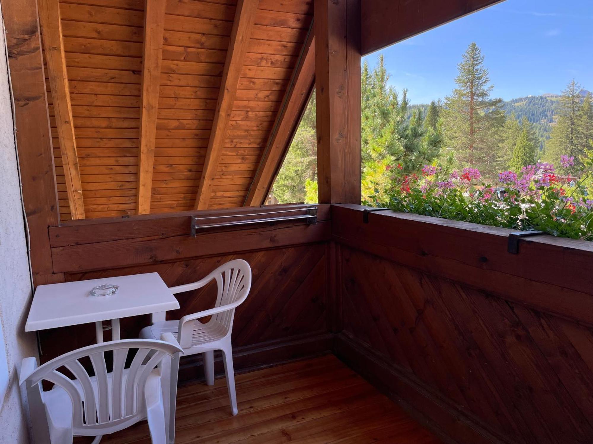 Large Studio Balcony