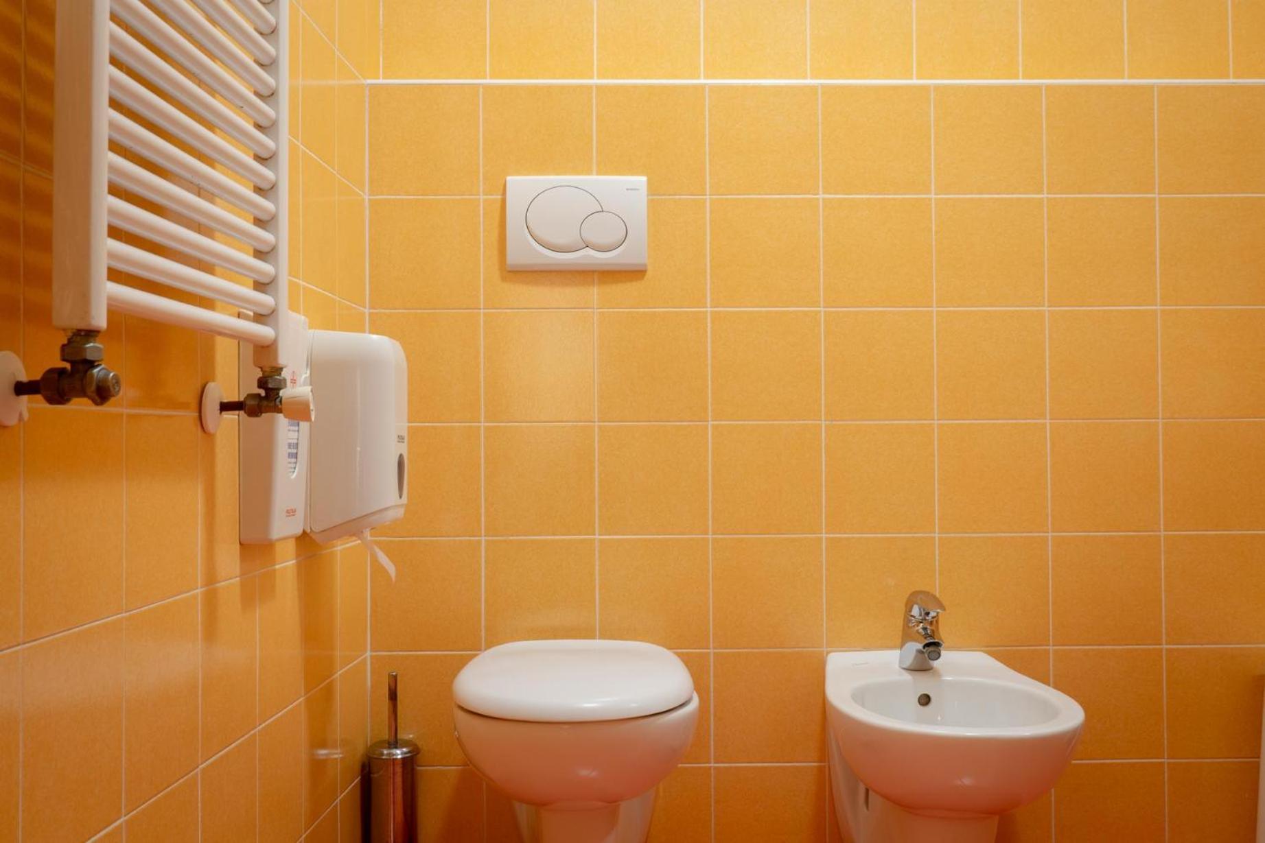Habitación Triple con baño privado externo