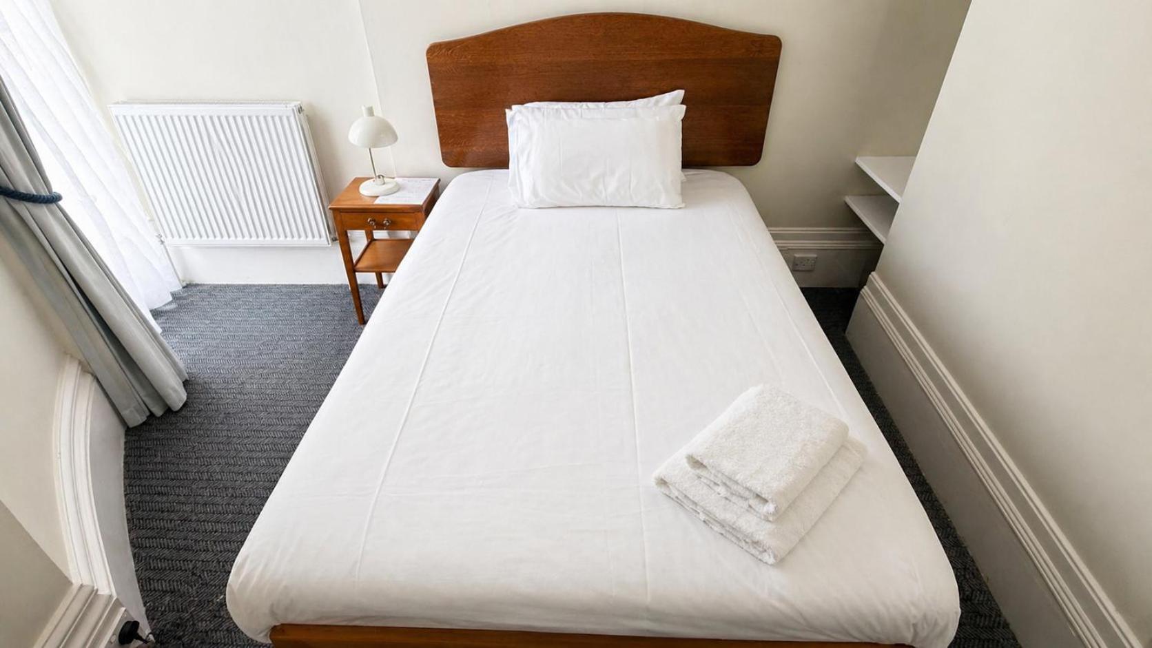 Budget Single Room