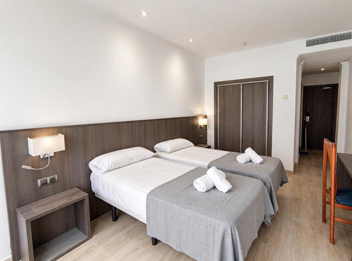 Quarto Twin Deluxe com Vista Mar