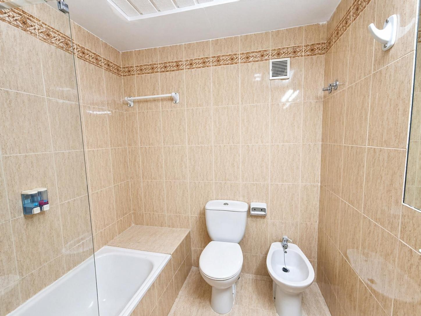 Quarto Twin com Terraço
