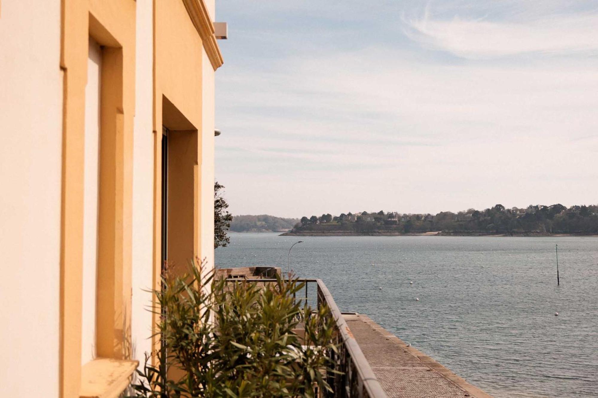 Superior Double Room with Sea View and Balcony