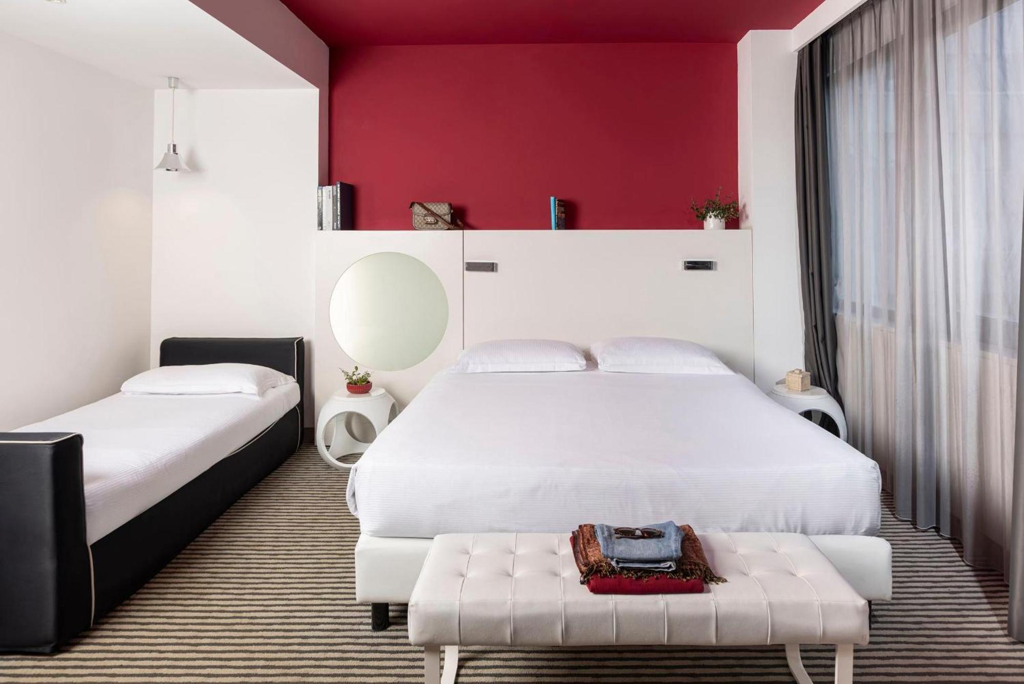 Quarto Triplo Superior