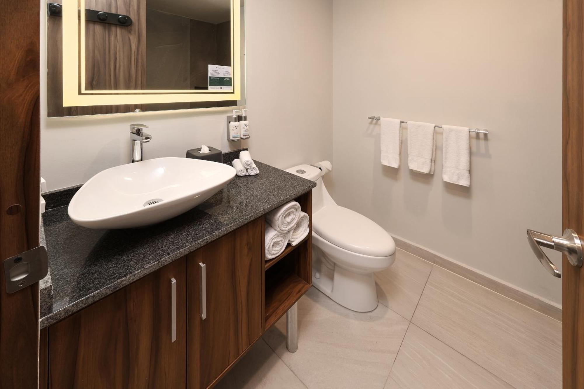 Standard Room,1770724881:JPEG