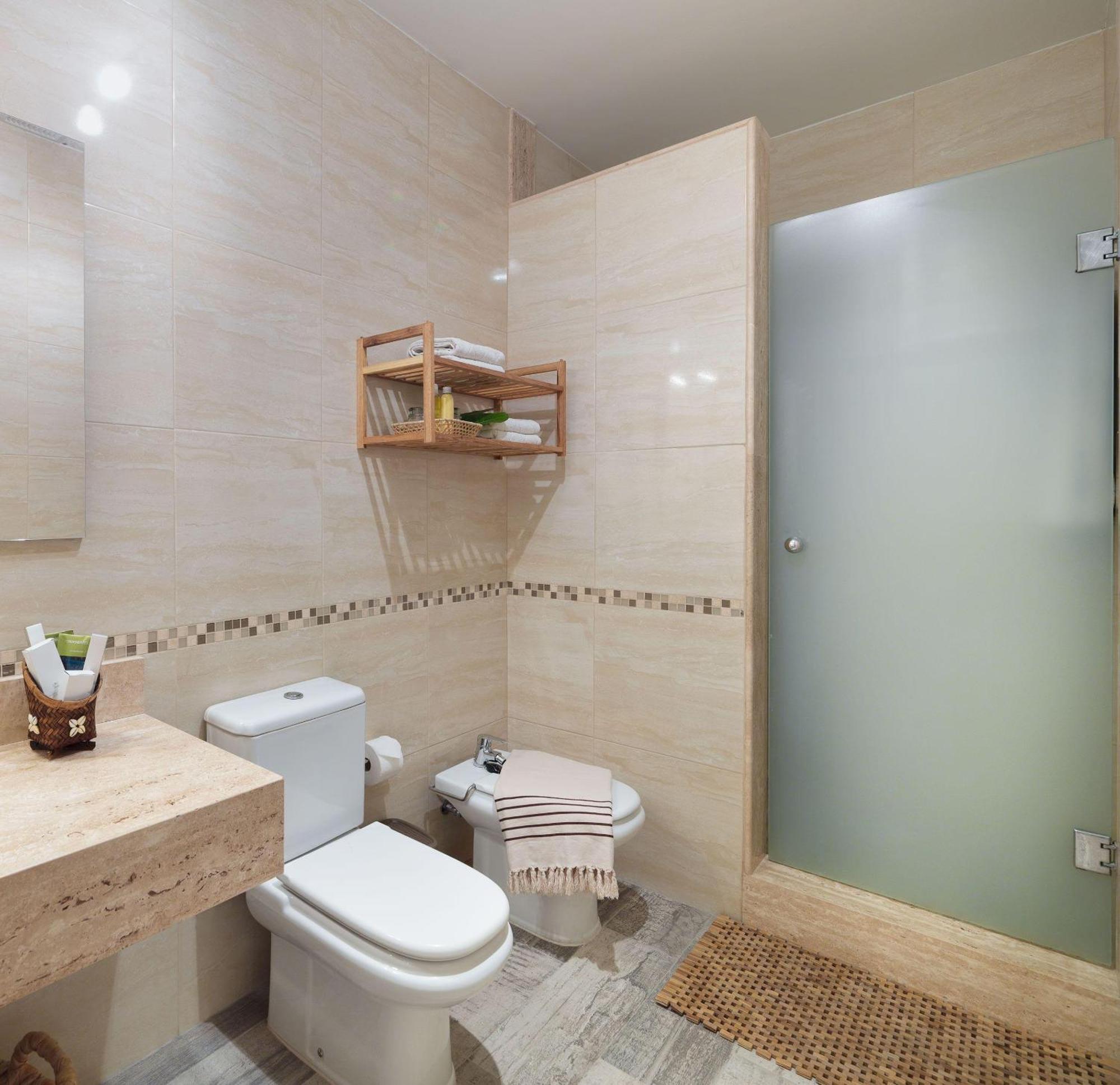 One-Bedroom Villa