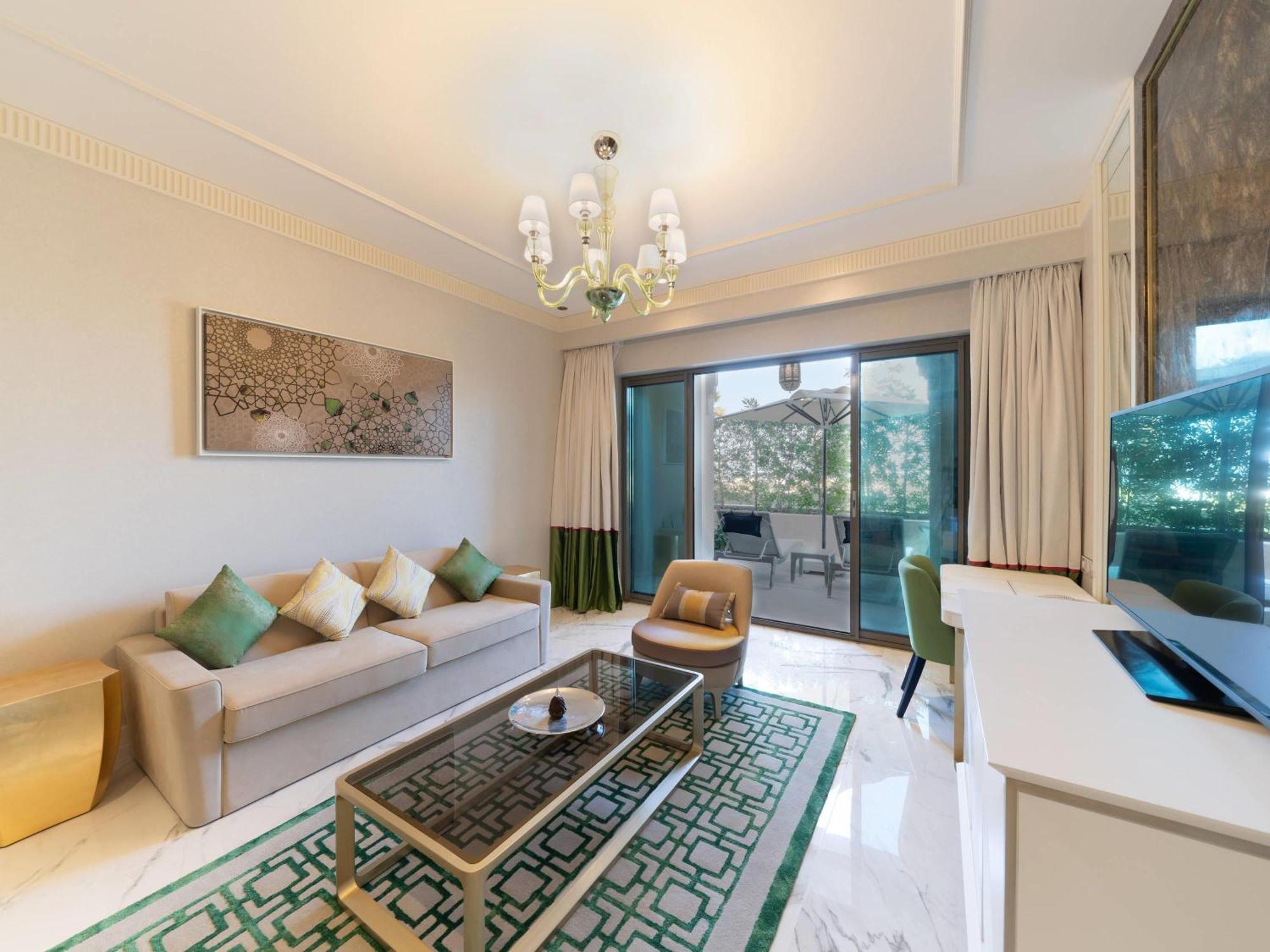 Suite con 2 Camere da Letto e Vista Giardino