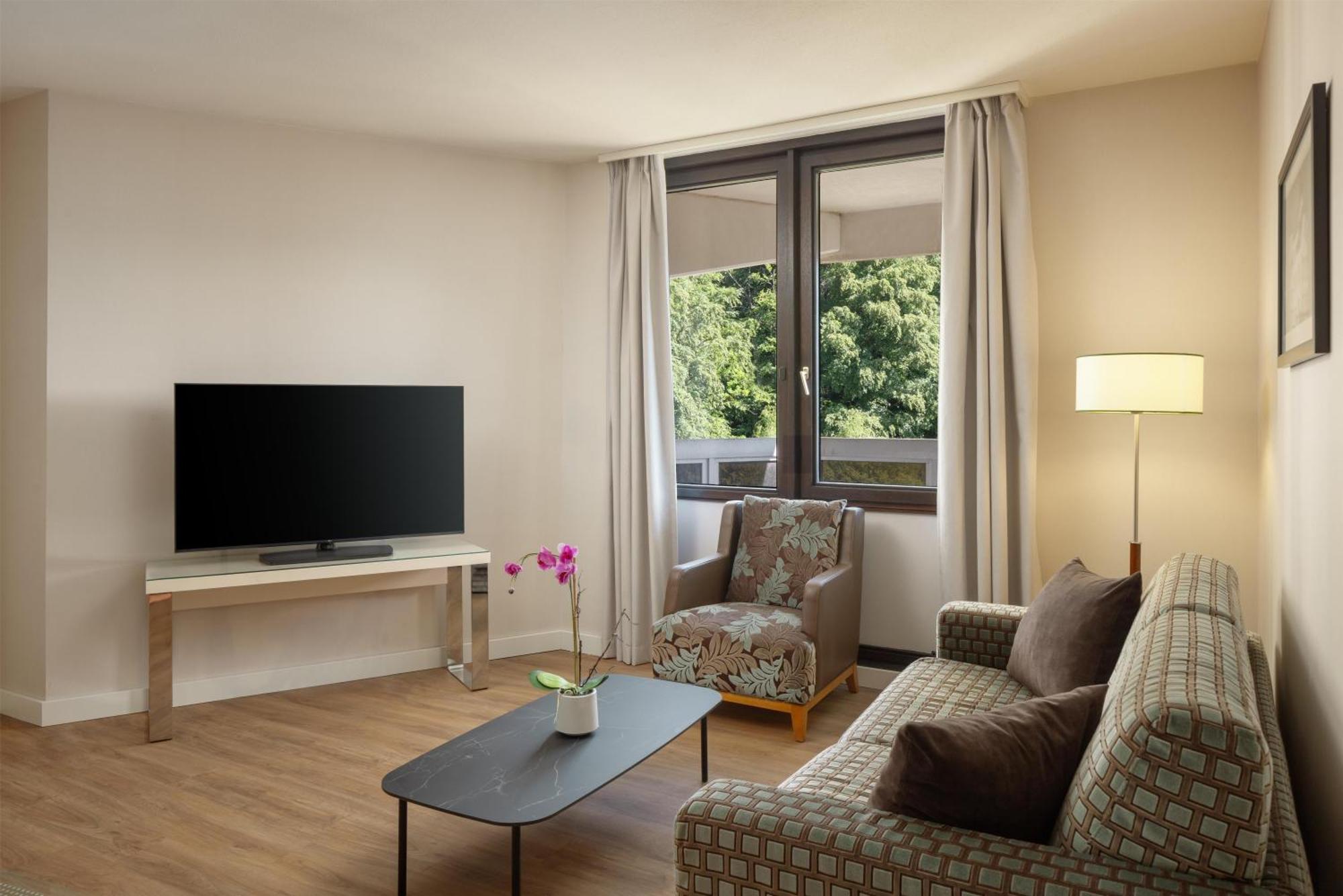 Deluxe Zimmer mit Kingsize-Bett