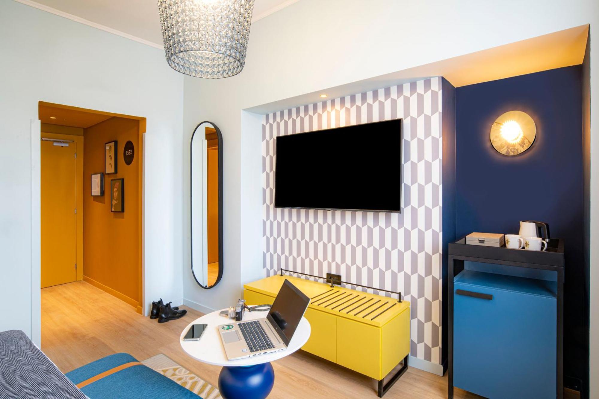 Premium King Room with Balcony