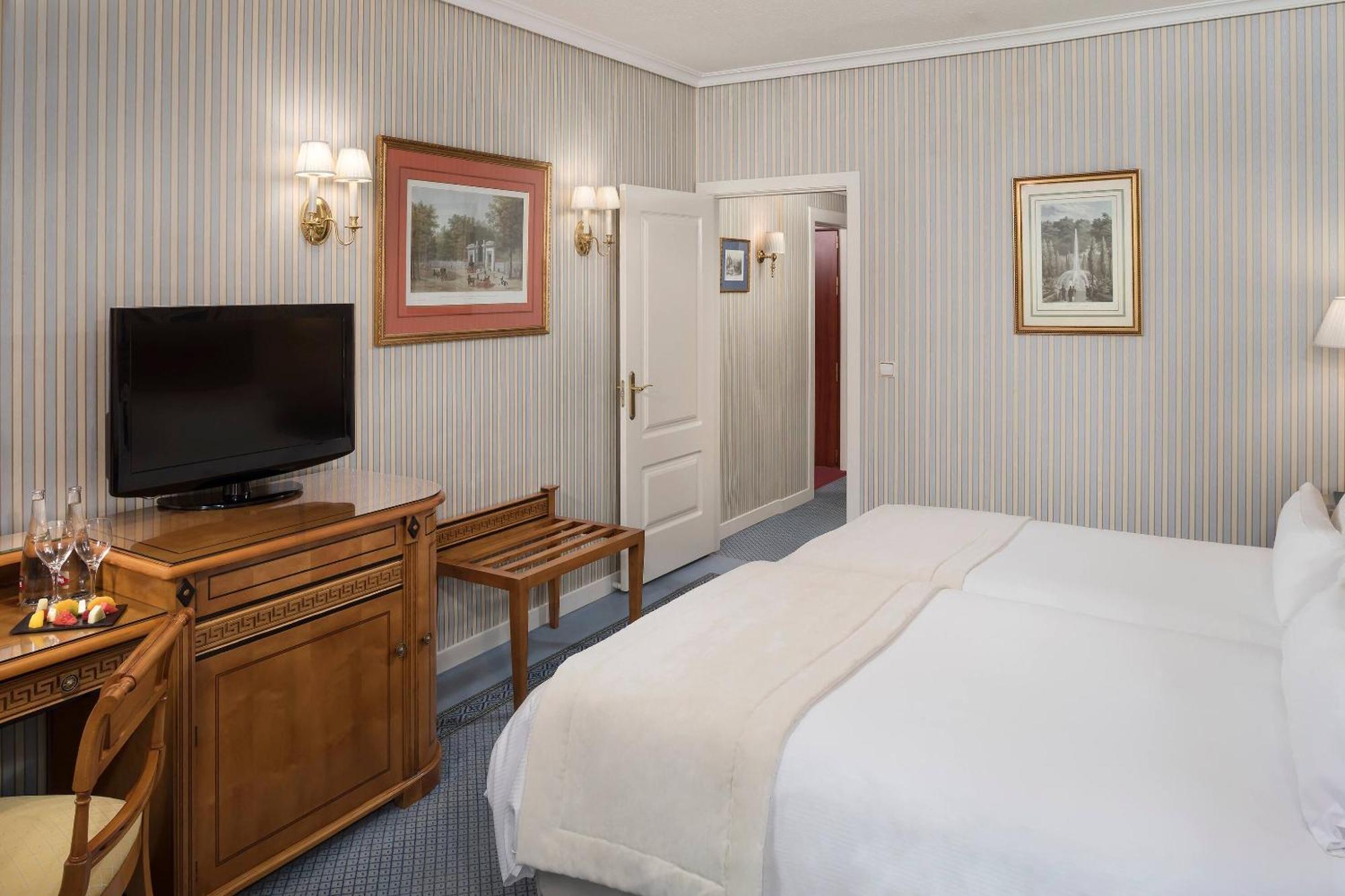 Classic Double or Twin Room