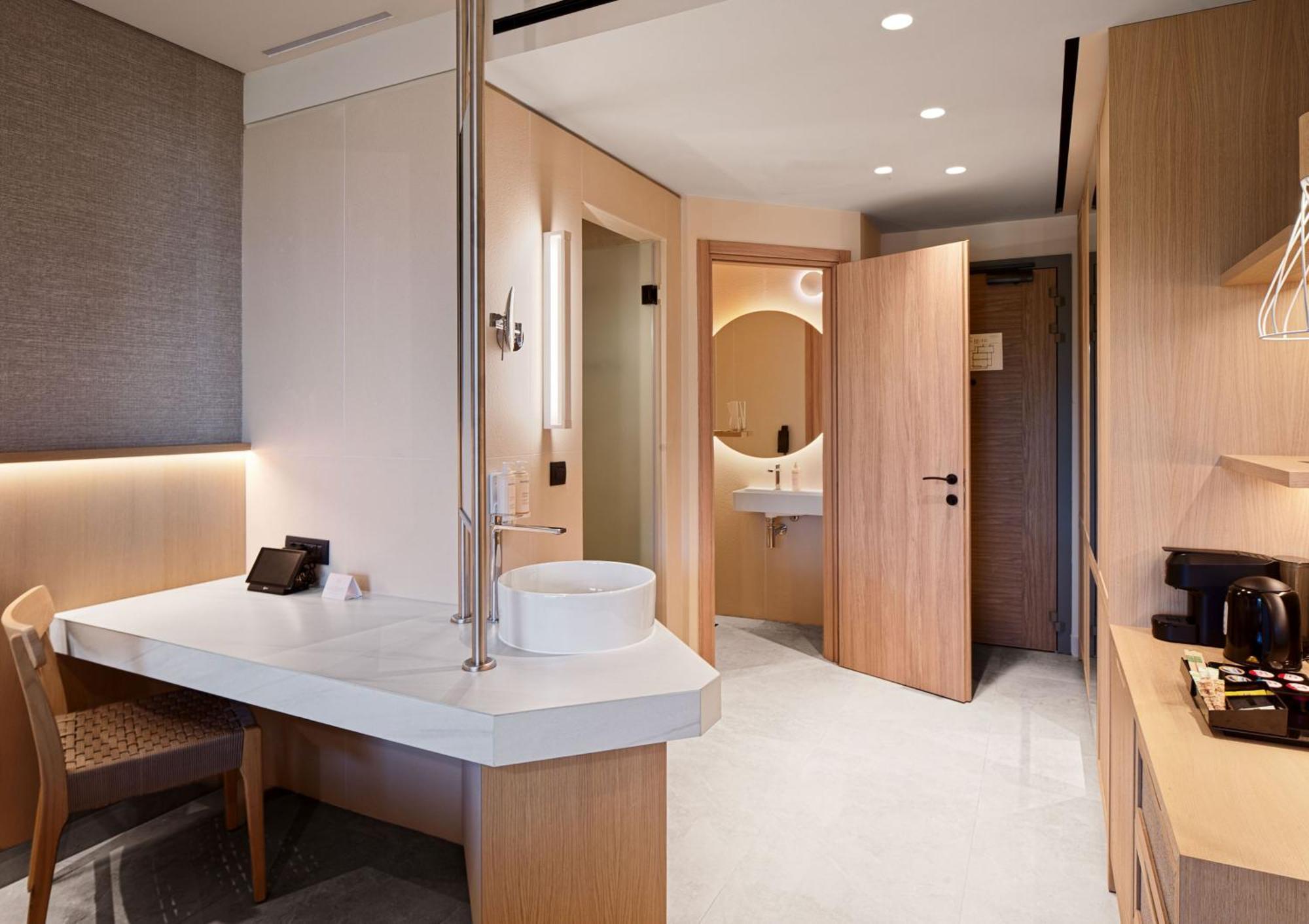 Deluxe Double Room Sea View