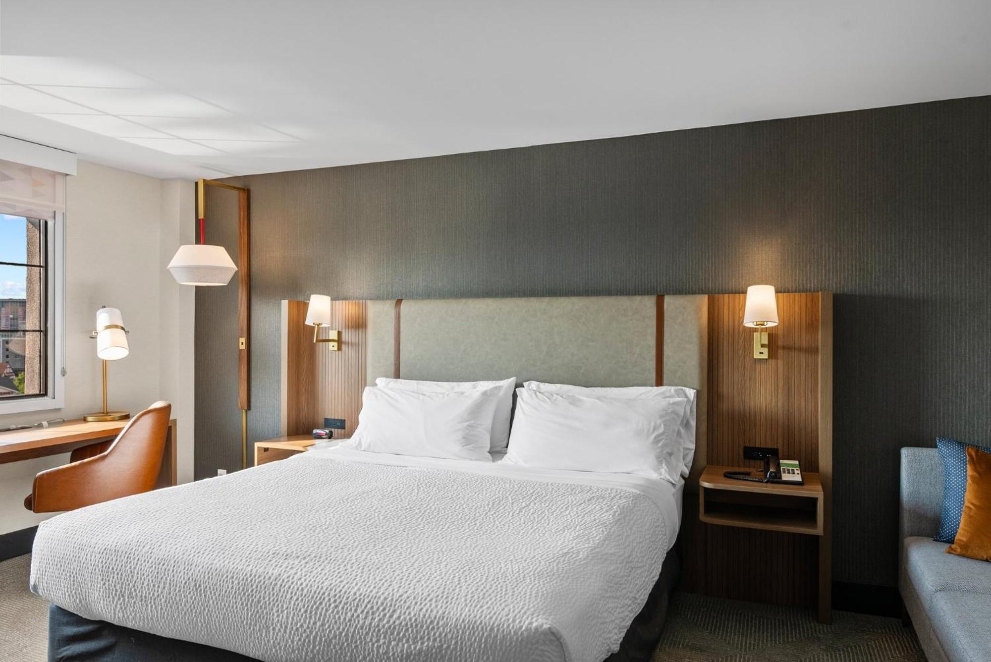 King Suite