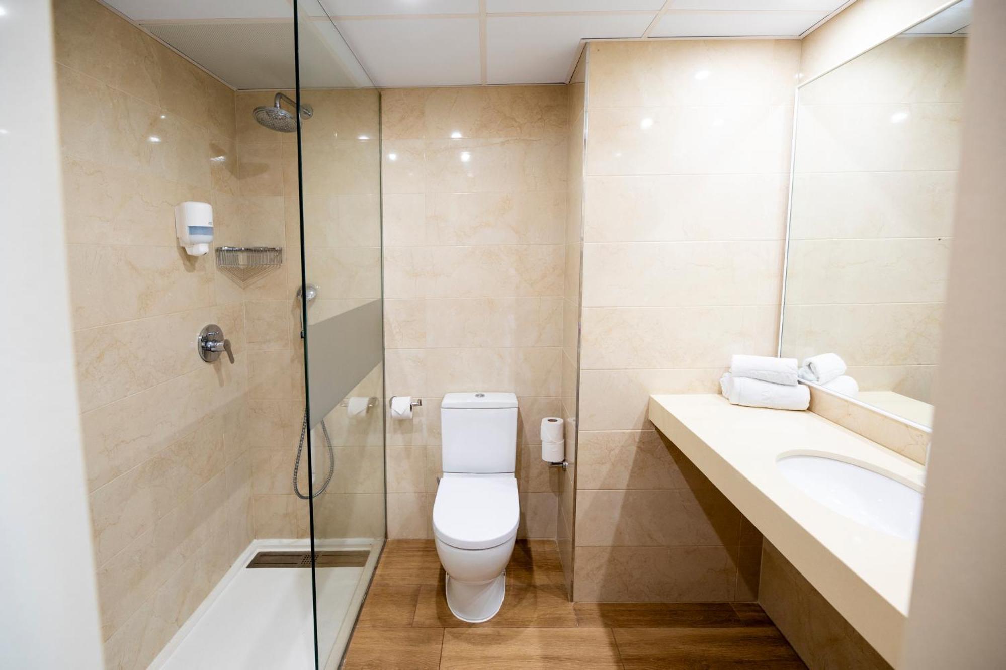 Economy Double or Twin Room