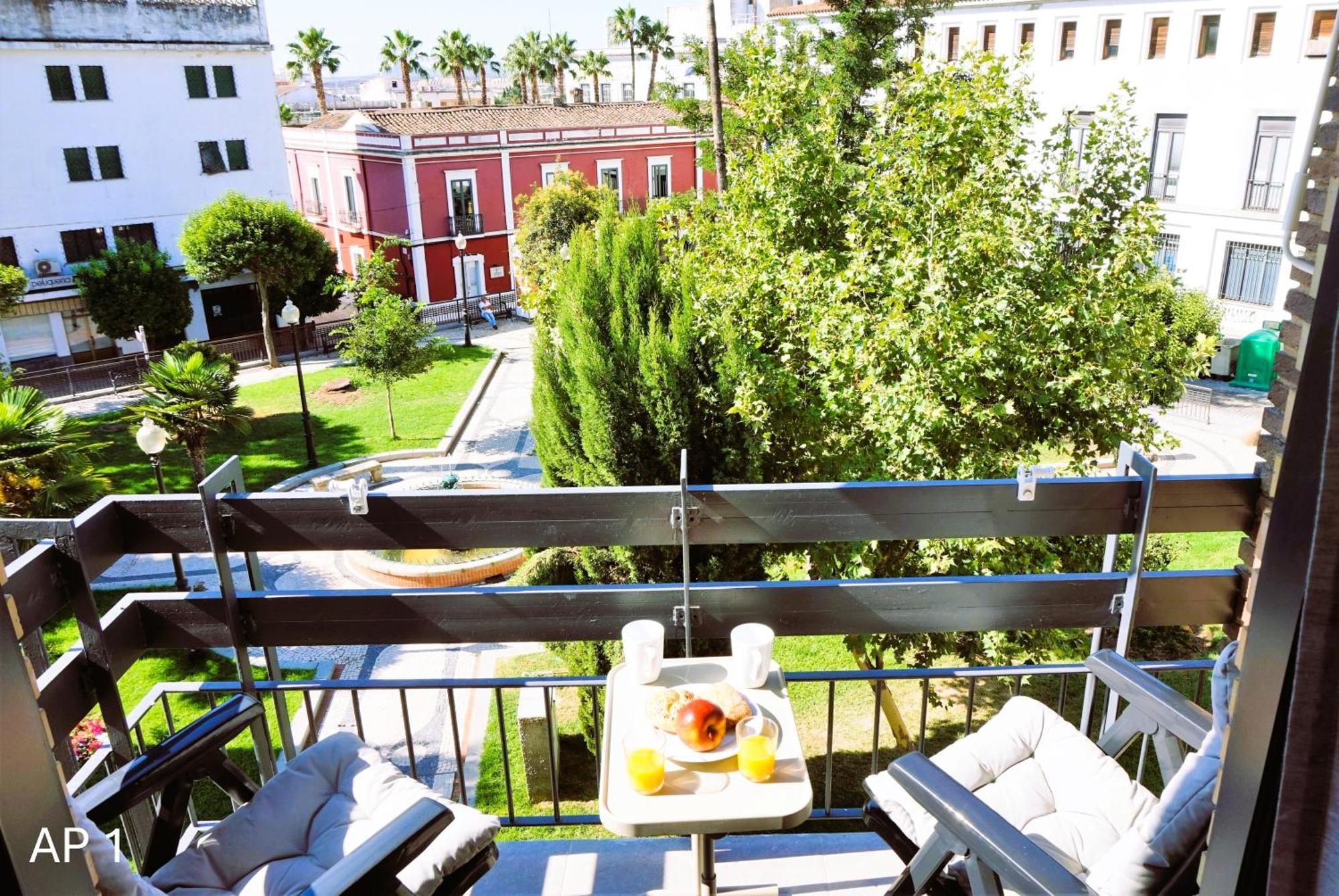 Studio Balcony