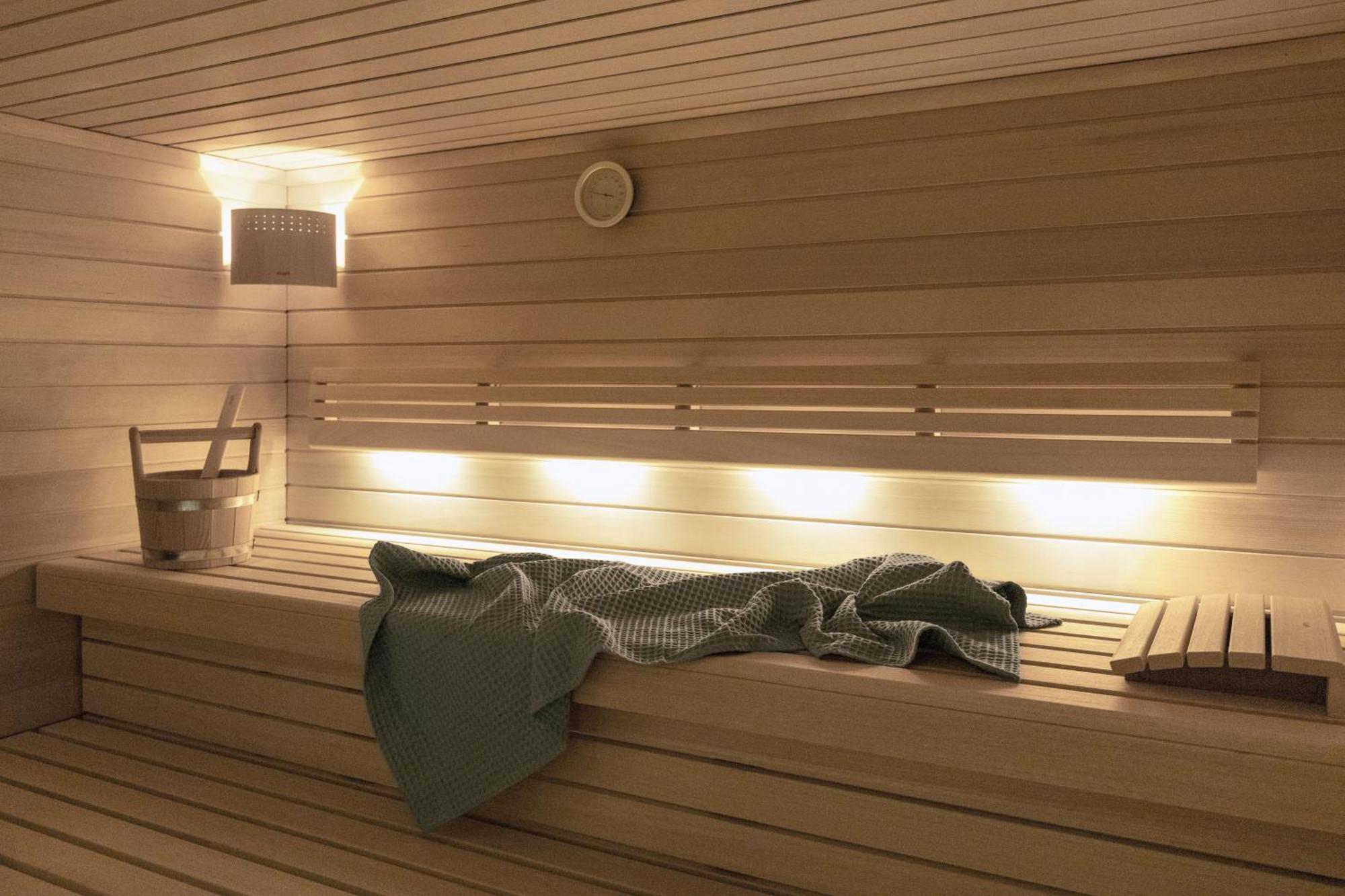 Suite One-Bedroom Mountain Loft