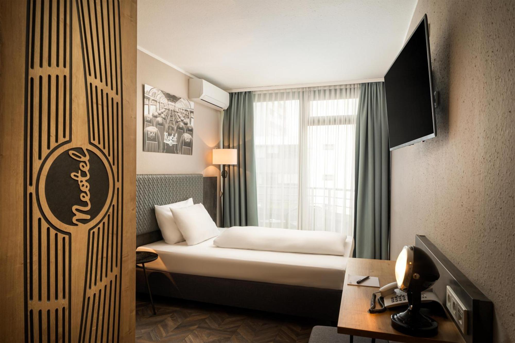 Superior Single Room