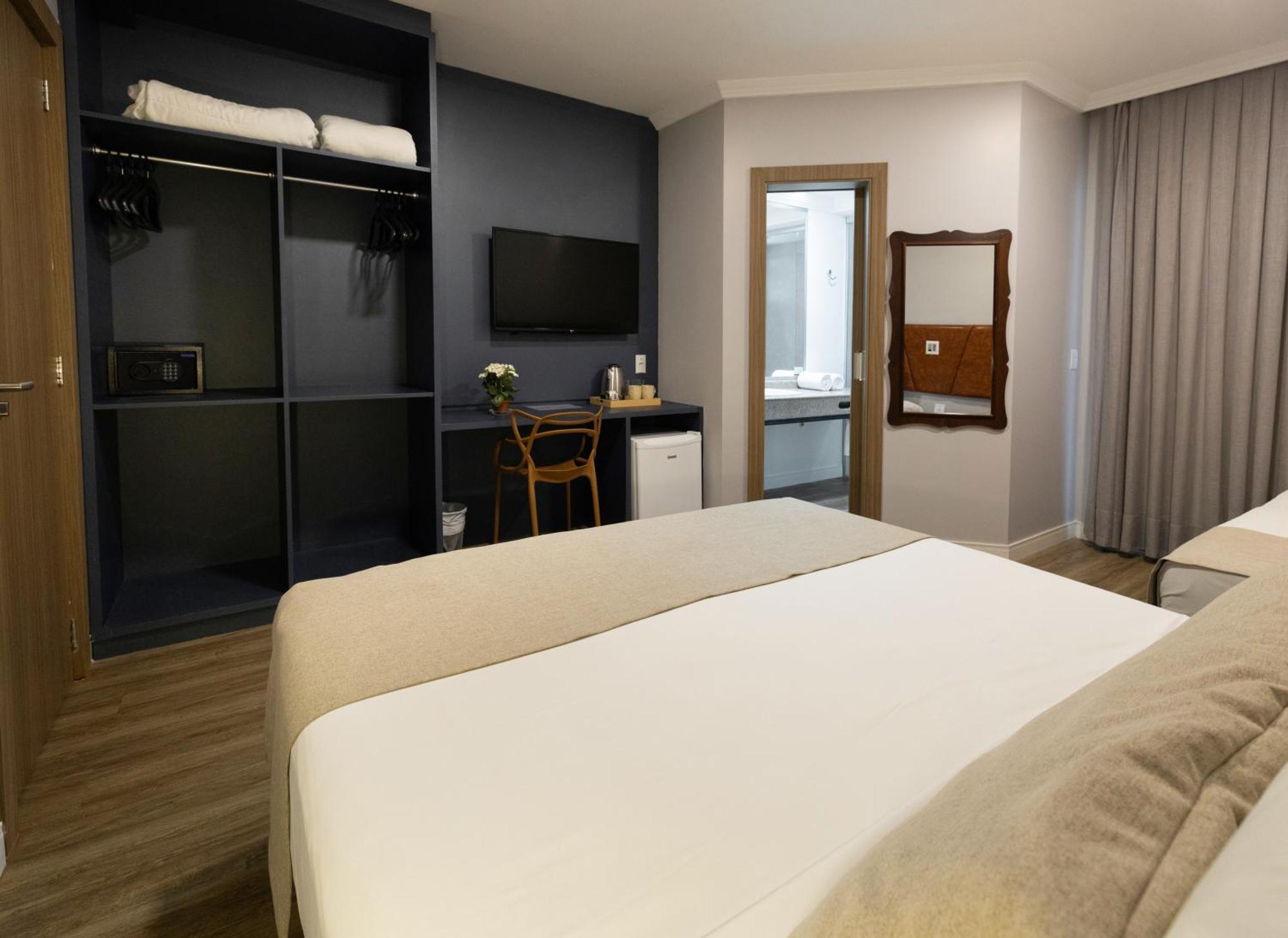 Superior Suite