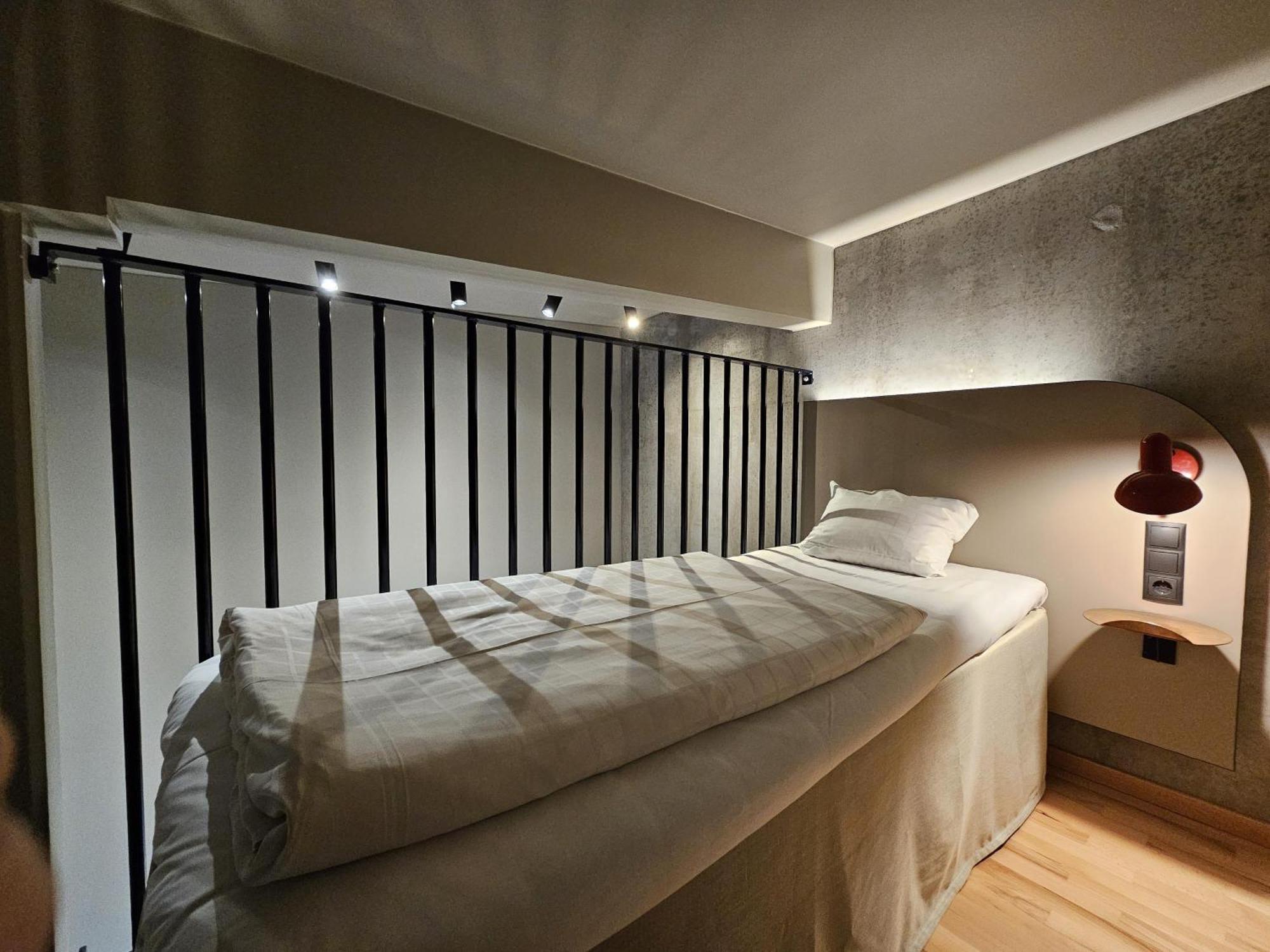 Superior King Plus Room