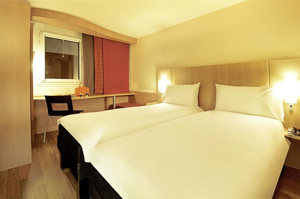 Standaard Kamer met 2 Eenpersoonsbedden