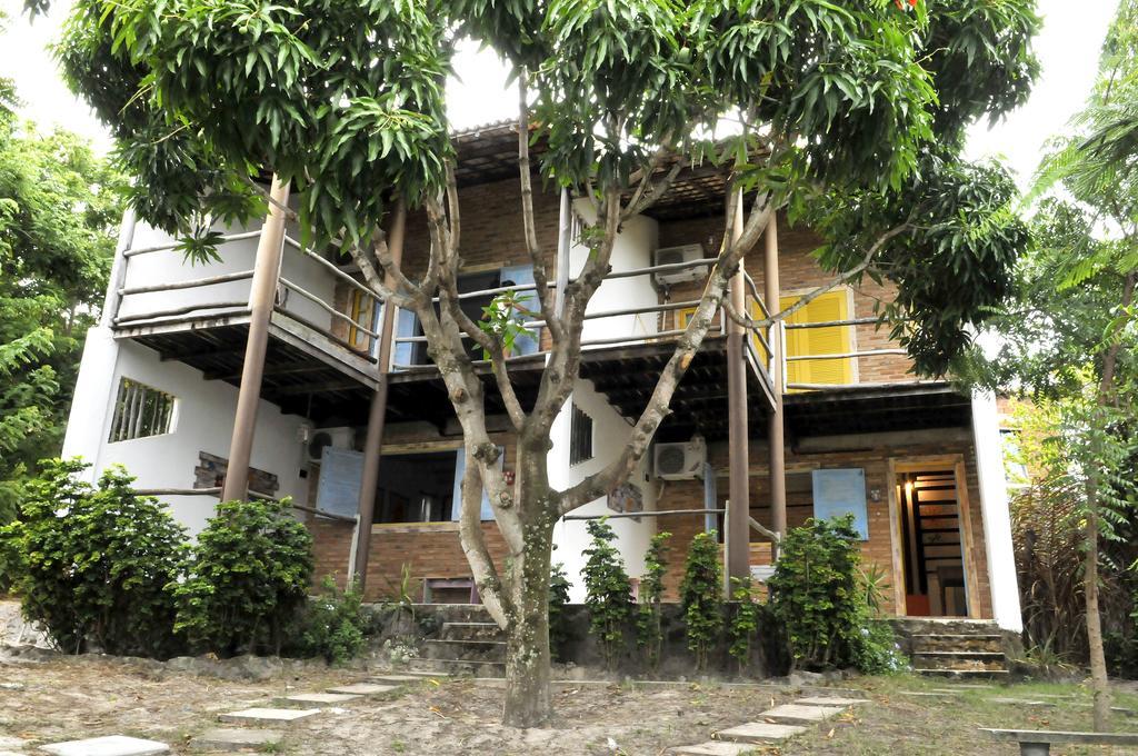 Quarto Quádruplo com Varanda