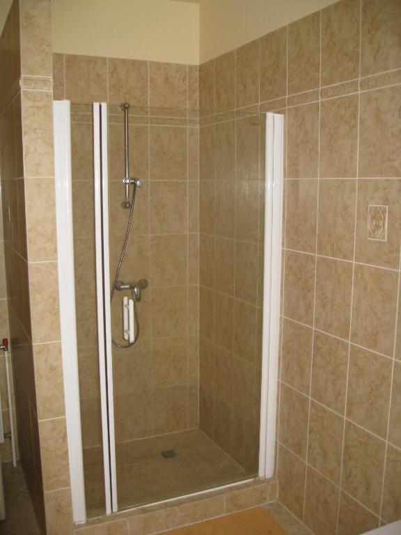 Double Room Private Bathroom,1580690401:JPEG