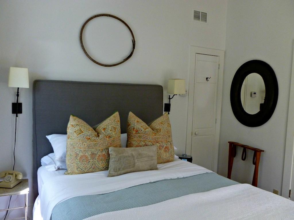 Queen Room with Garden View