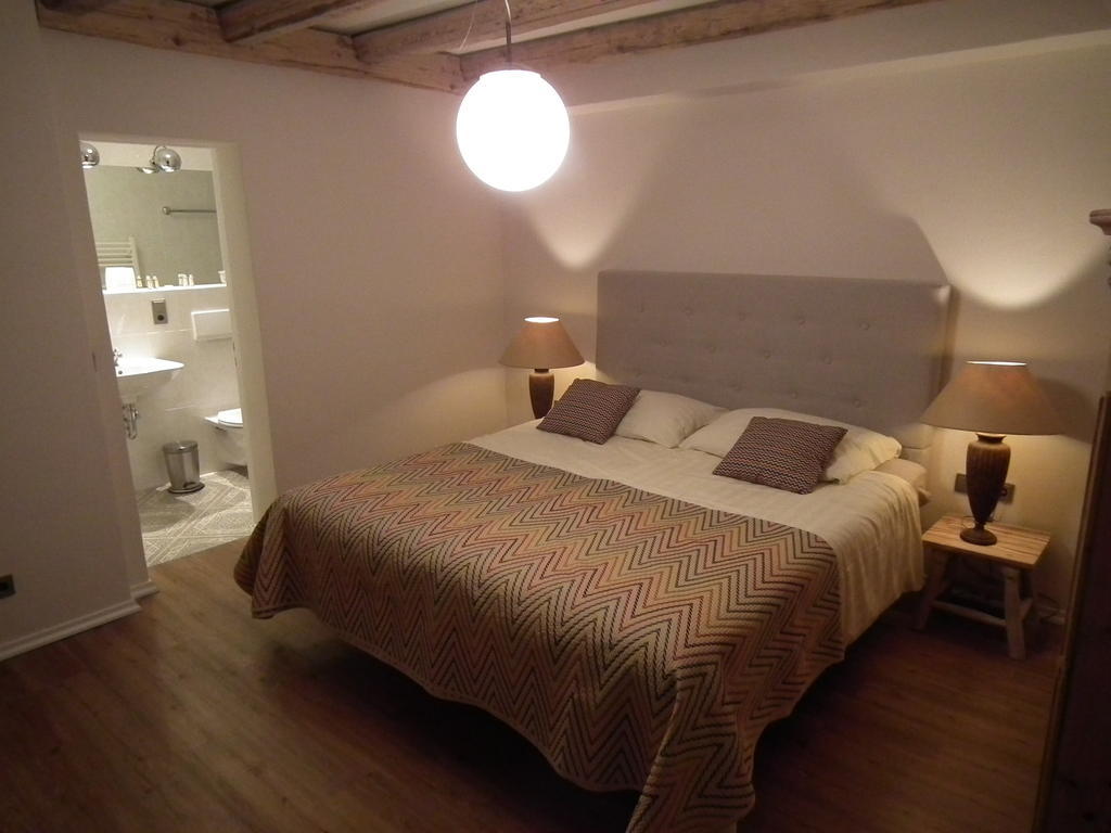 Standard Double Room Balcony,247560797:JPEG