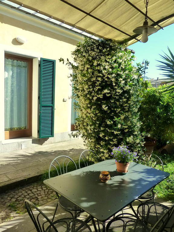Junior Suite with Garden View