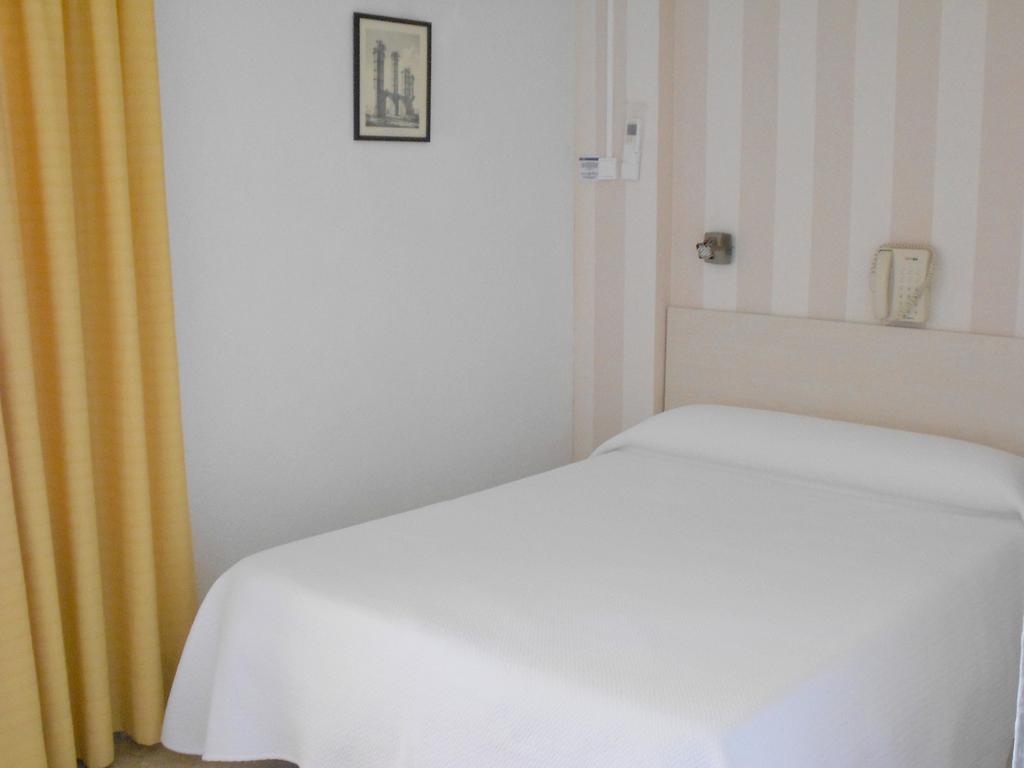 Single Room Terrace