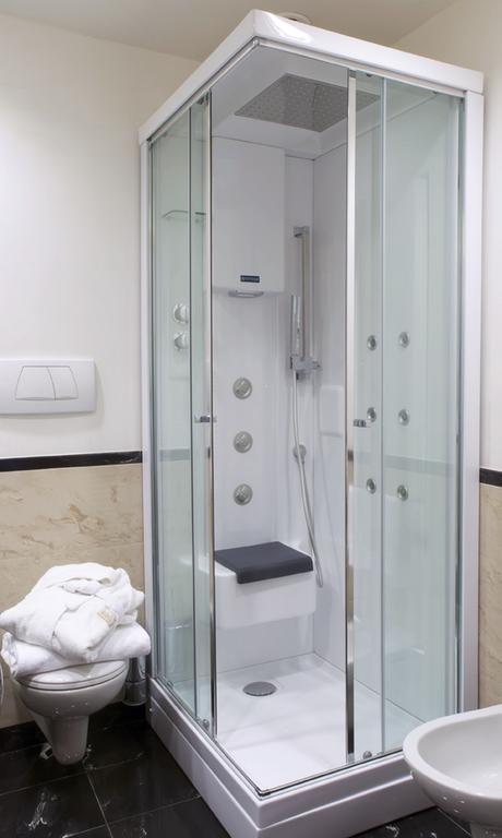 Superior Double or Twin Room,643555053:JPEG