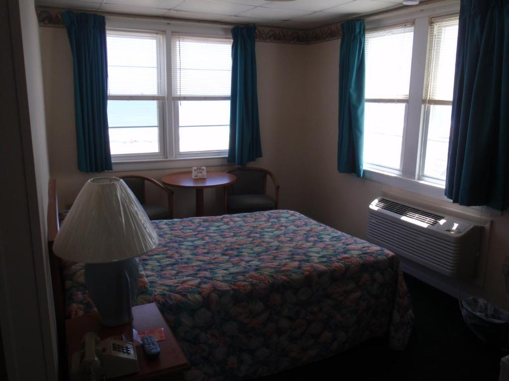 Deluxe King Room,653636010:JPEG