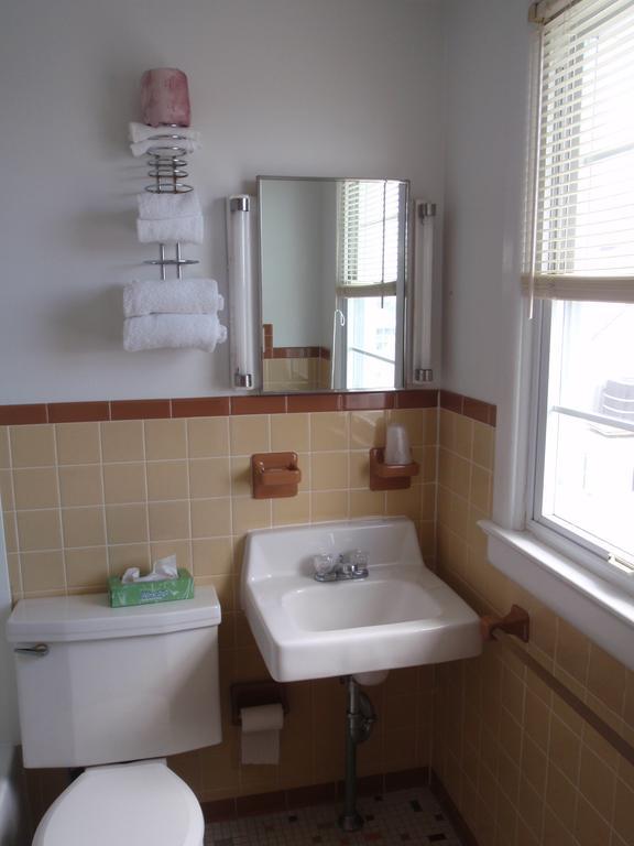 Deluxe Family Room,417266388:JPEG