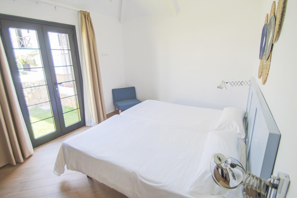 One-Bedroom Bungalow Deluxe